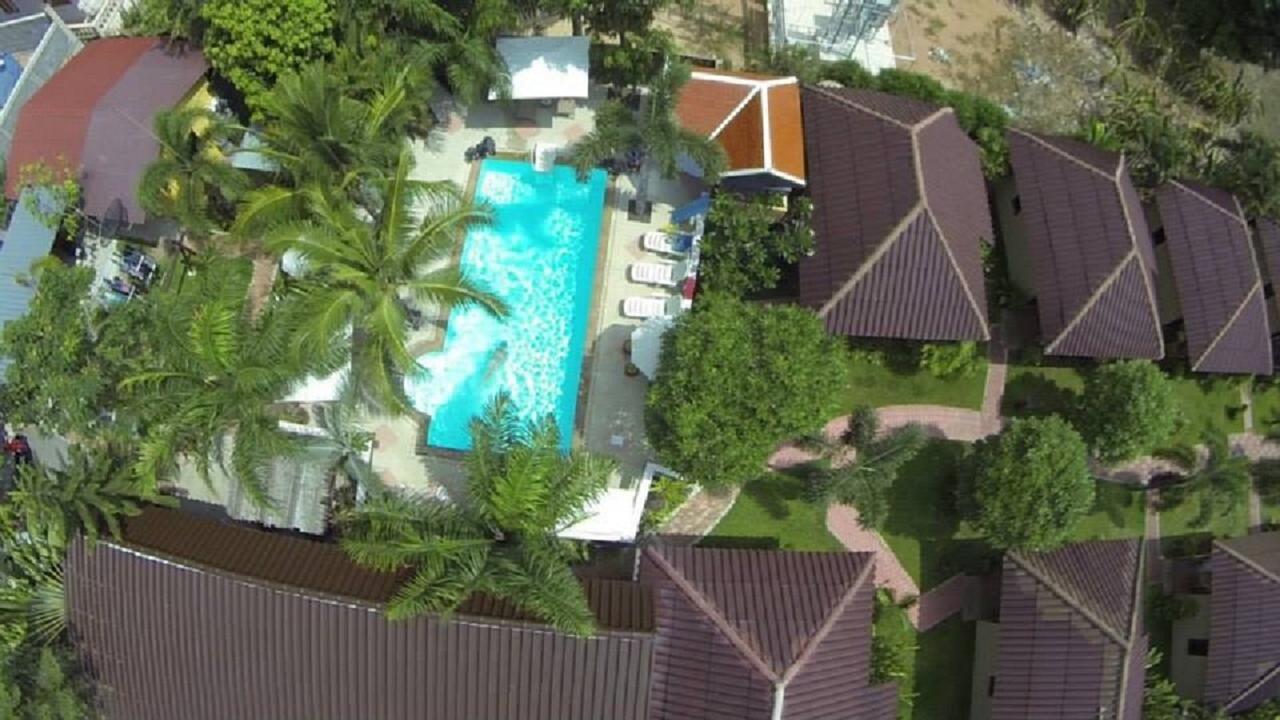 Tempat peranginan Bee Nat Garden