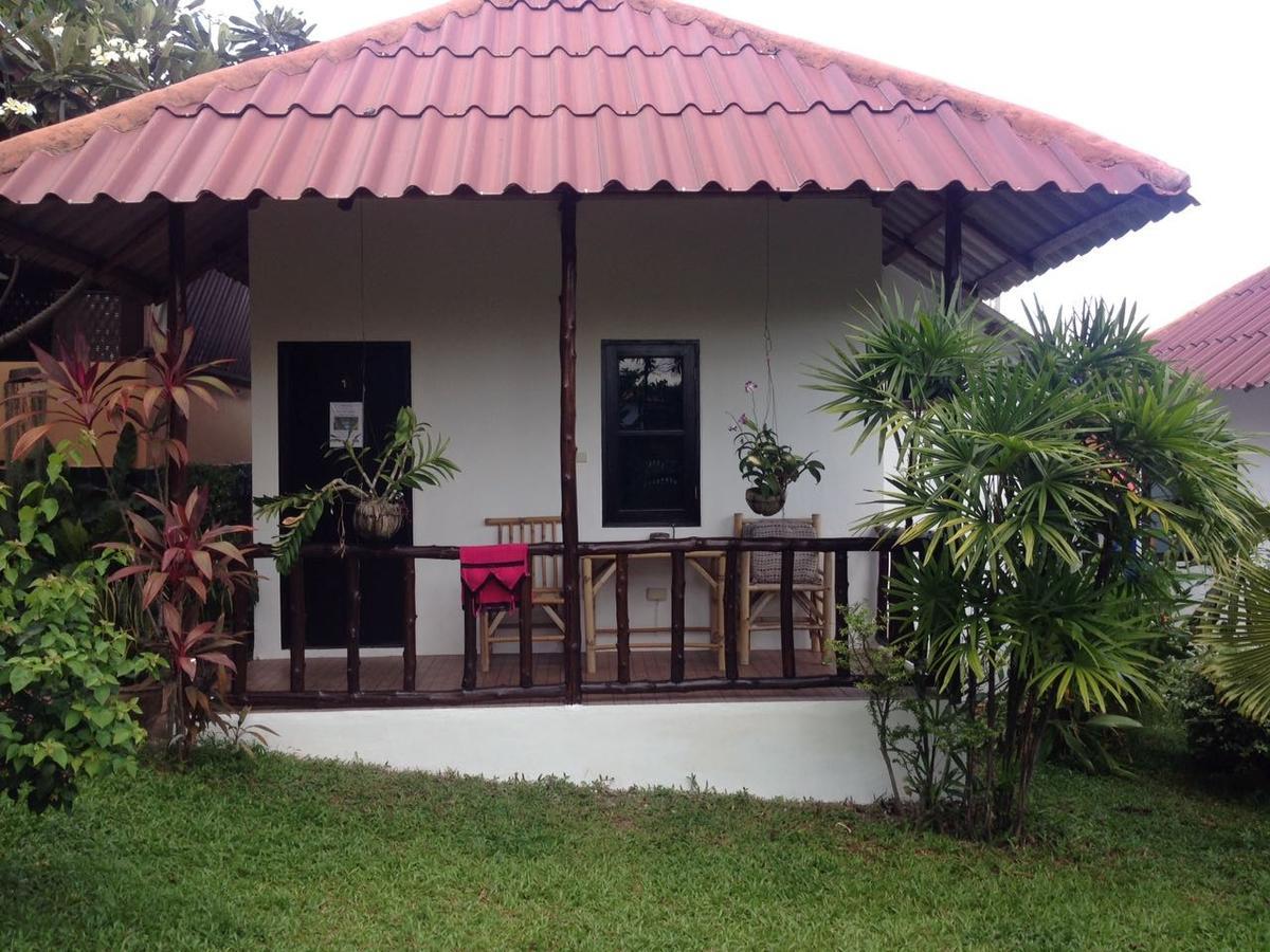 Bee Nat Garden Tempat peranginan 3*